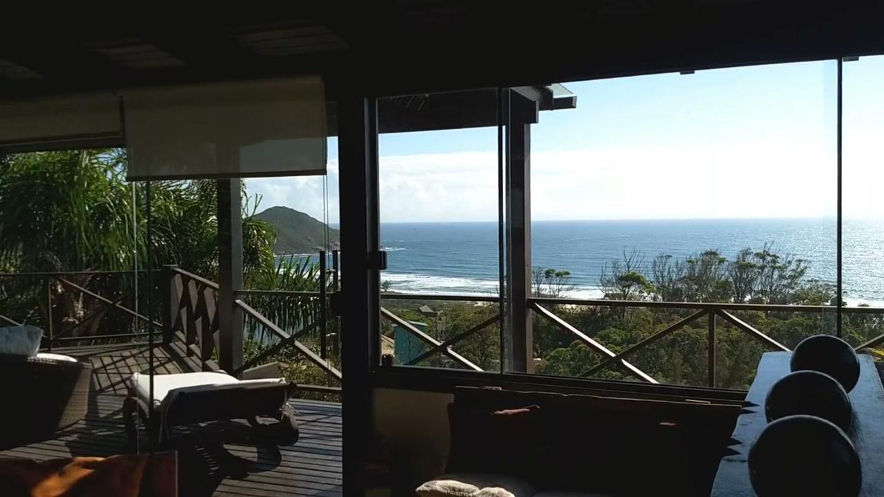La Roca House Villa Praia do Rosa Exterior photo